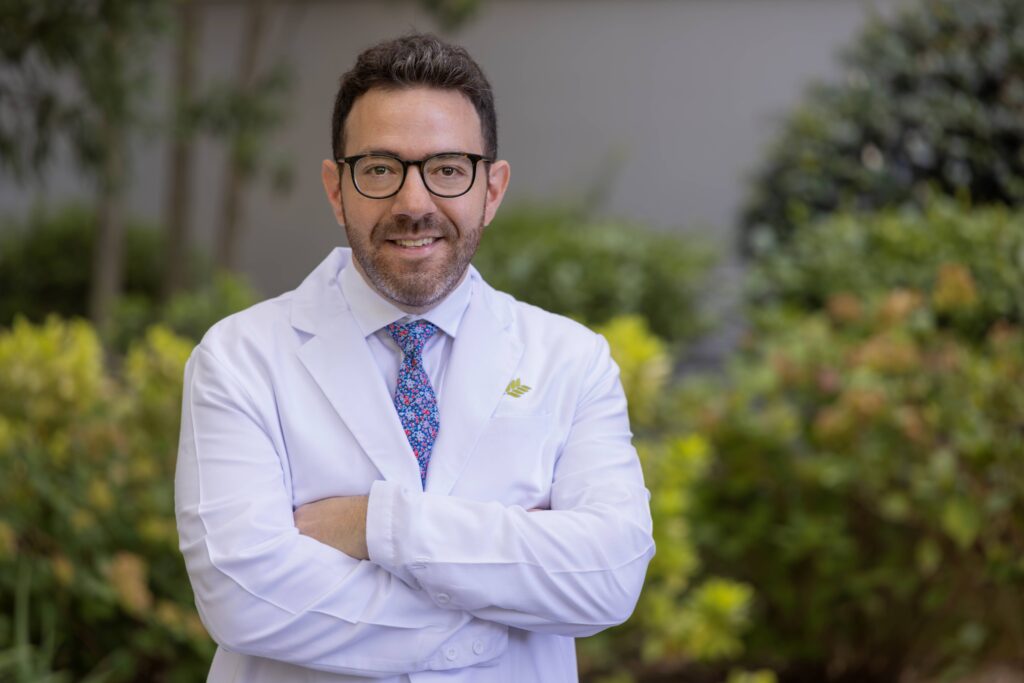 Zachary Senders, MD